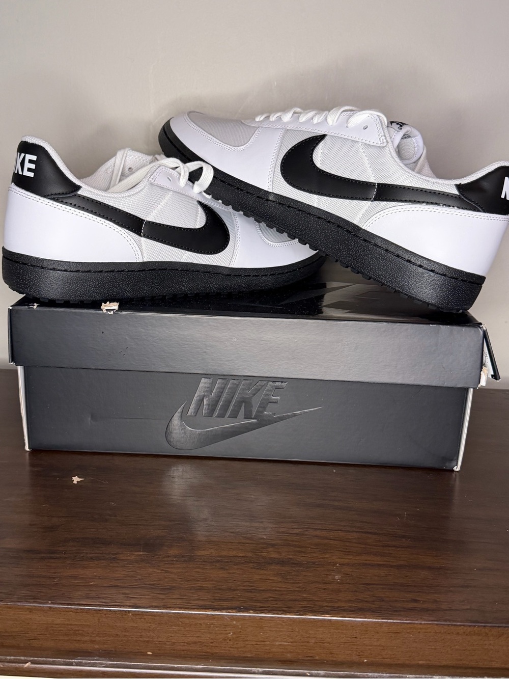 Nike Field General LTR